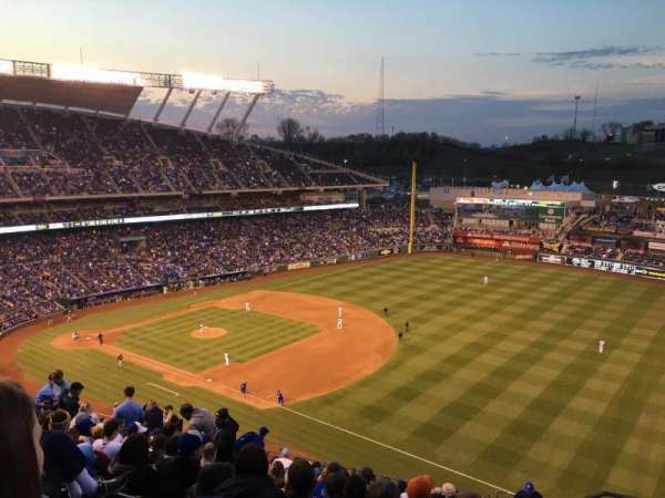 Kauffman Stadium, section: 435, row: BB, seat: 24