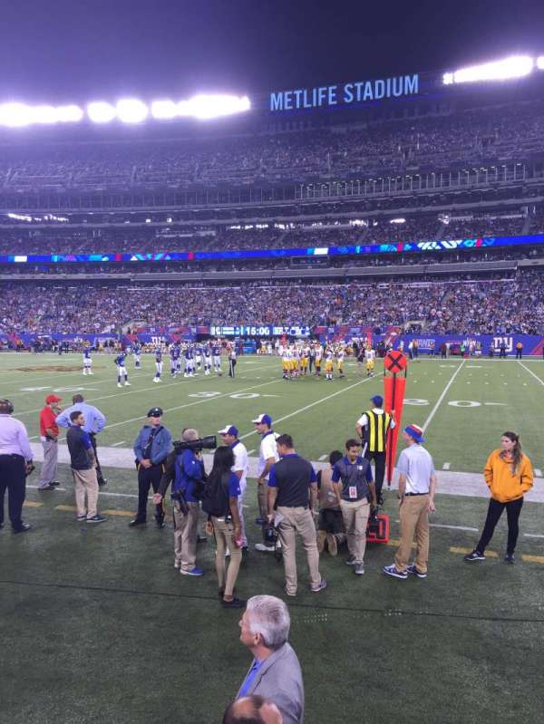 MetLife Stadium, section: 111A, row: 1, seat: 6