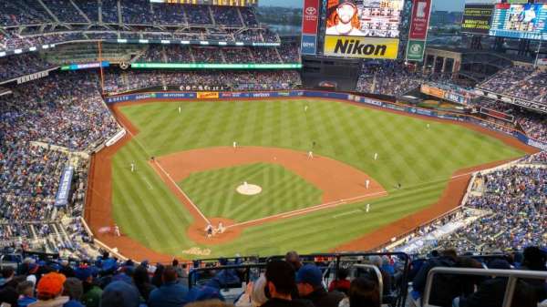 Citi Field, section: 512, row: 16, seat: 20
