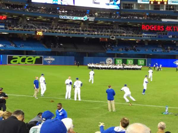 Rogers Centre, section: 128R, row: 12, seat: 3,4