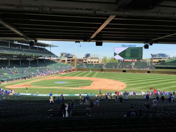 Wrigley Field, section: 225, row: 16, seat: 10