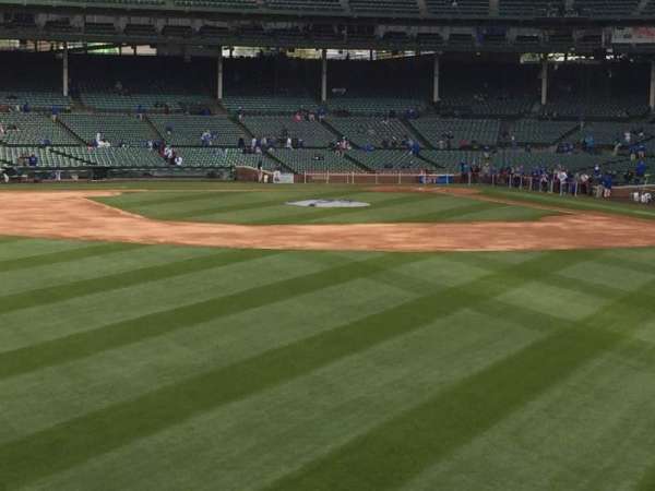 Wrigley Field, section: 506, row: 10, seat: 8