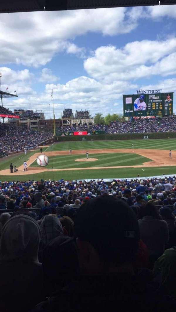 Wrigley Field, section: 222, row: 9, seat: 14