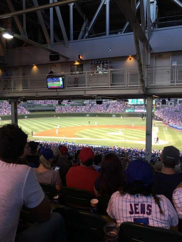Wrigley Field, section: 214, row: 21, seat: 9