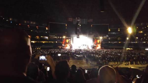 Rogers Centre, section: 124L, row: 31, seat: 107