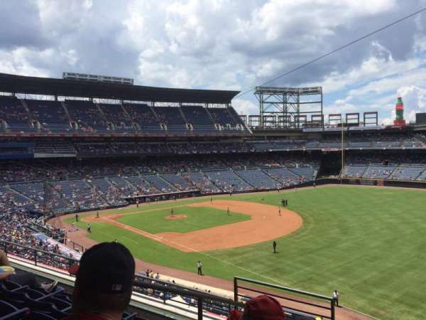Turner Field, section: 321, row: 5, seat: 3