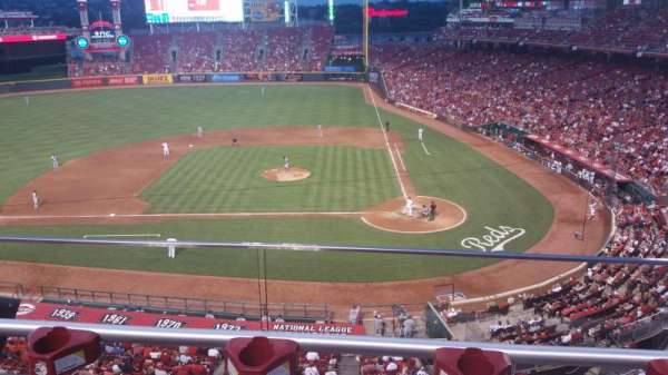 Great American Ball Park, section: 419, row: B, seat: 2