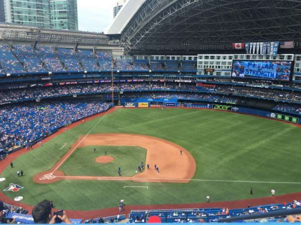 Rogers Centre, section: 518, row: 16, seat: 2