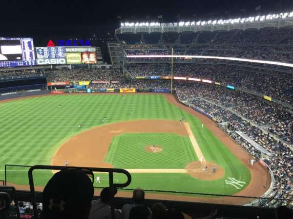Yankee Stadium, section: 423, row: 5, seat: 20
