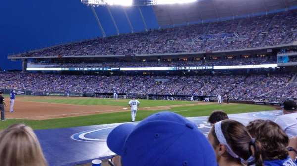Kauffman Stadium, section: 116, row: C, seat: 5