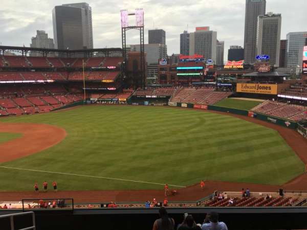 Busch Stadium, section: 235, row: 8, seat: 5