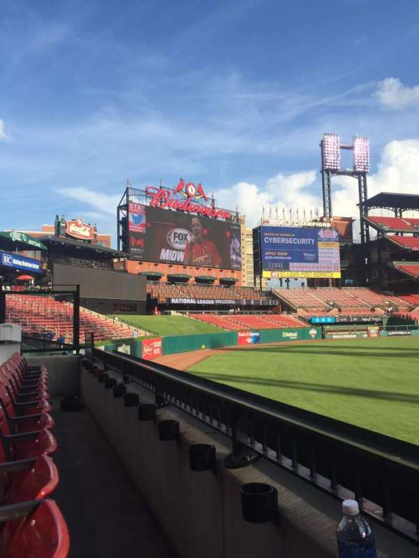Busch Stadium, section: 172, row: 1, seat: 1-4
