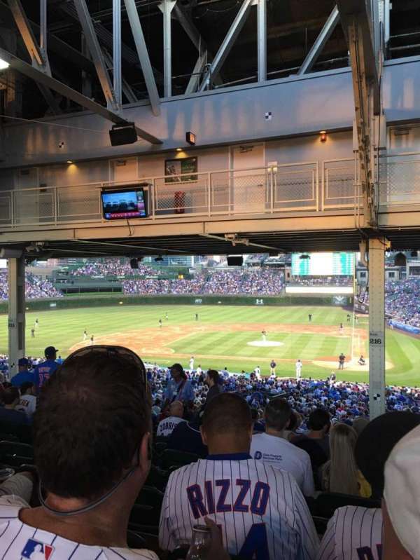 Wrigley Field, section: 214, row: 21, seat: 7