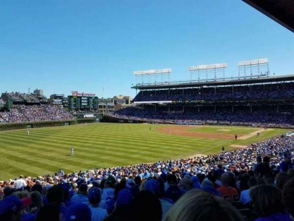 Wrigley Field, section: 203, row: 18, seat: 9