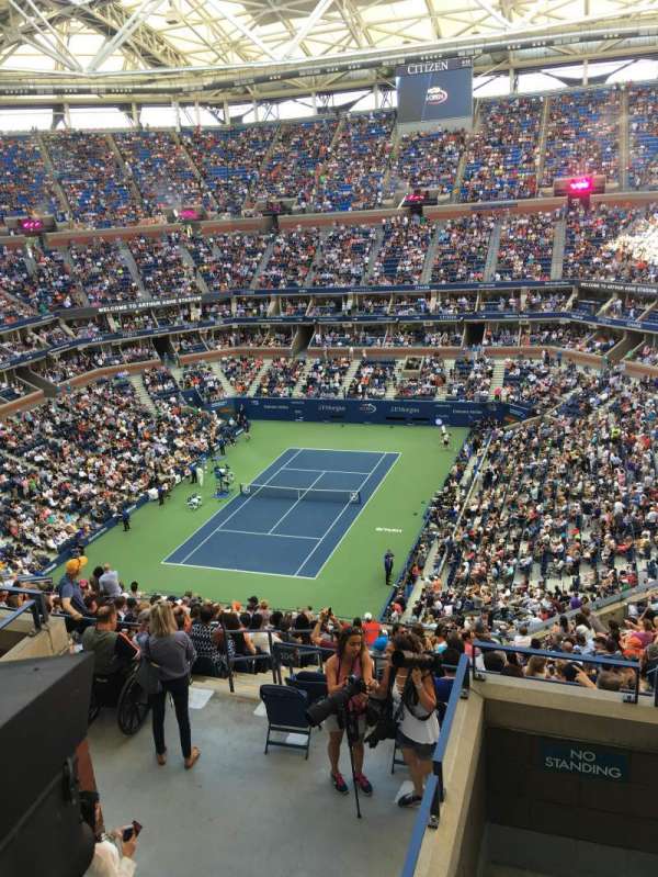 Arthur Ashe Stadium, section: 303, row: E, seat: 5