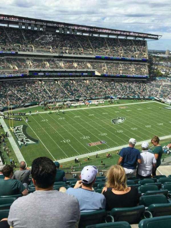 Lincoln Financial Field, section: 220, row: 12, seat: 9