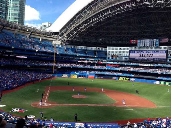 Rogers Centre, section: 220, row: 6, seat: 10