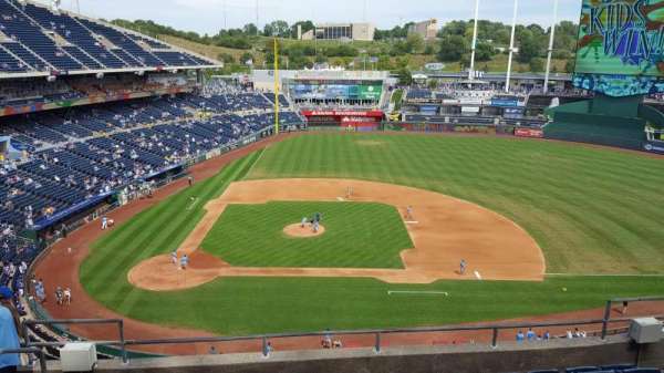 Kauffman Stadium, section: 428, row: F, seat: 2