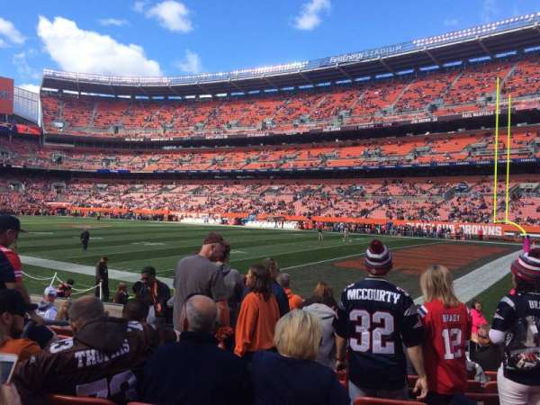 Huntington Bank Field, section: 115, row: 8, seat: 5