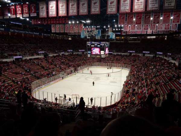 Joe Louis Arena, section: 213a, row: 13, seat: 13