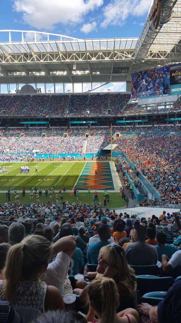 Hard Rock Stadium, section: 242