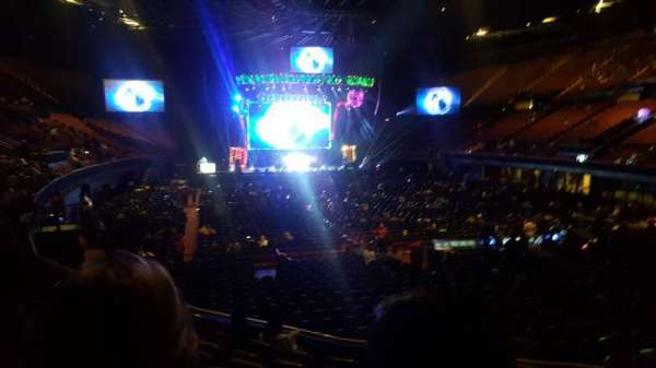 Kia Forum, section: 134, row: 8, seat: 9