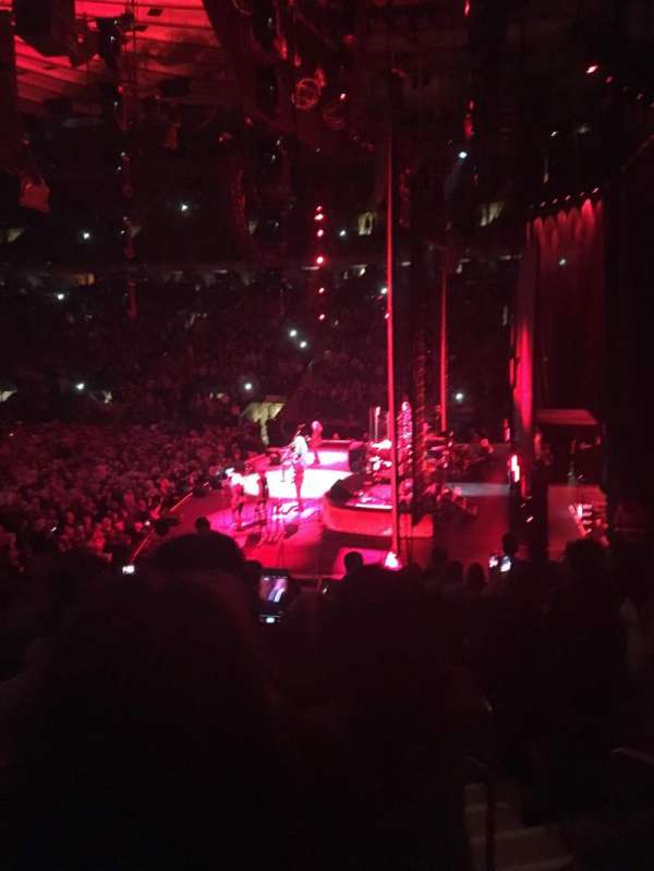 Madison Square Garden, section: 109, row: 15, seat: 21