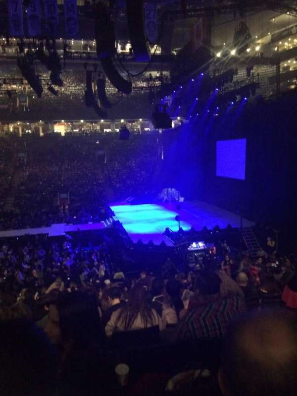 Scotiabank Arena, section: 118, row: 22, seat: 7