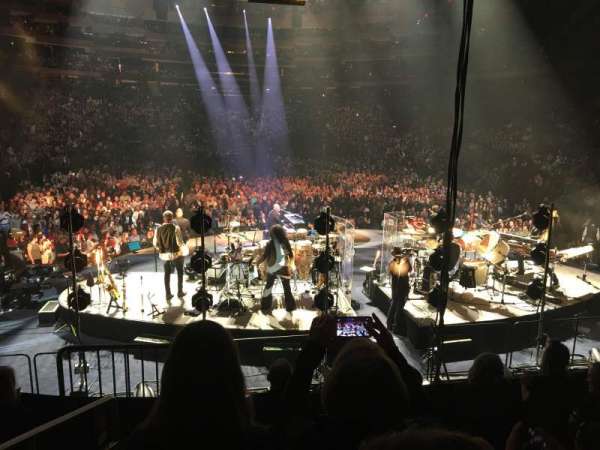 Madison Square Garden, section: 112, row: 10, seat: 1