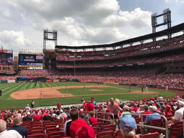 Busch Stadium, section: 158, row: 18, seat: 5
