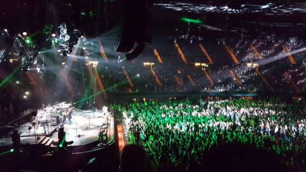 Kia Forum, section: 125, row: 11, seat: 5