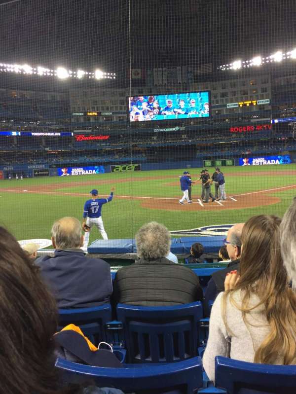 Rogers Centre, section: 122L, row: 8, seat: 104