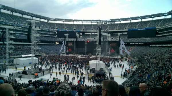 MetLife Stadium, section: 123, row: 36, seat: 17
