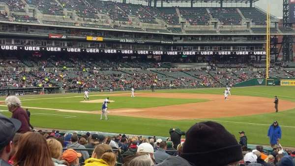 Comerica Park, section: 117, row: 27, seat: 14