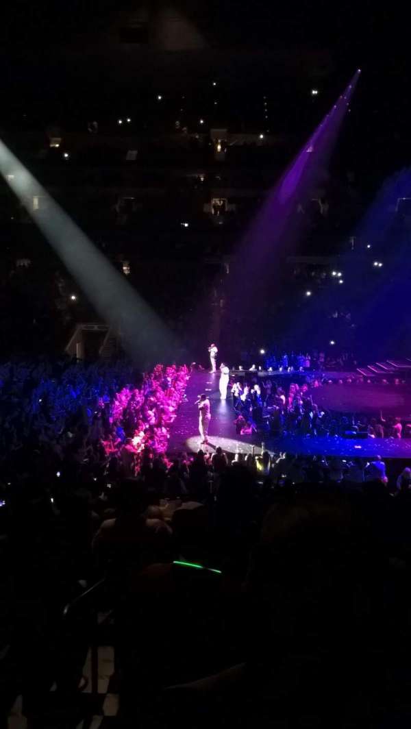 American Airlines Center, section: 105, row: U, seat: 18