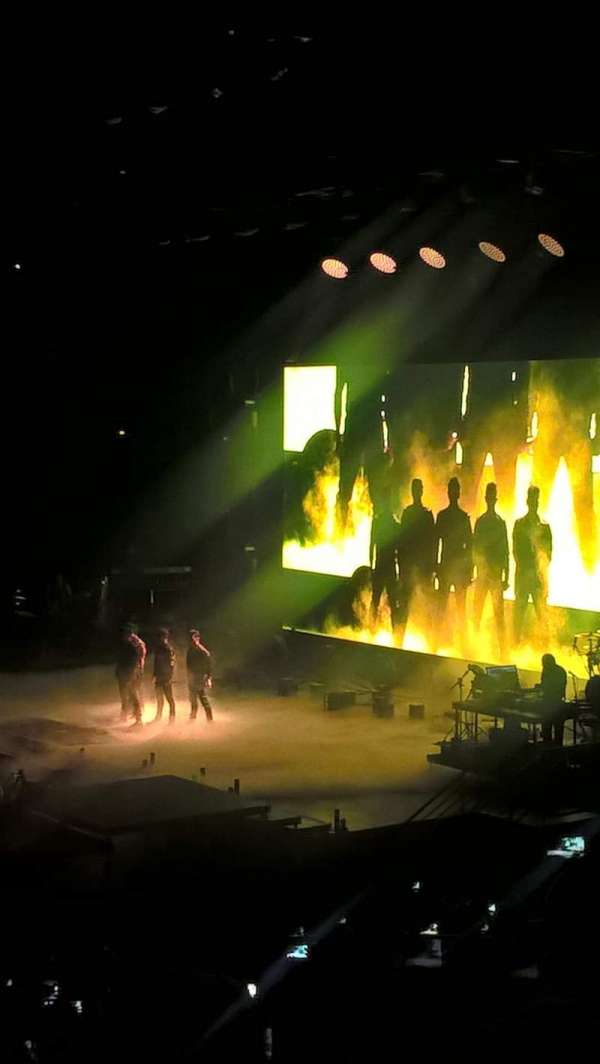 American Airlines Center, section: 105, row: U, seat: 18