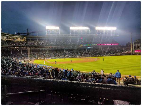 Wrigley Field, section: 232, row: 4, seat: 6