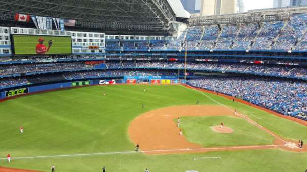 Rogers Centre, section: 530