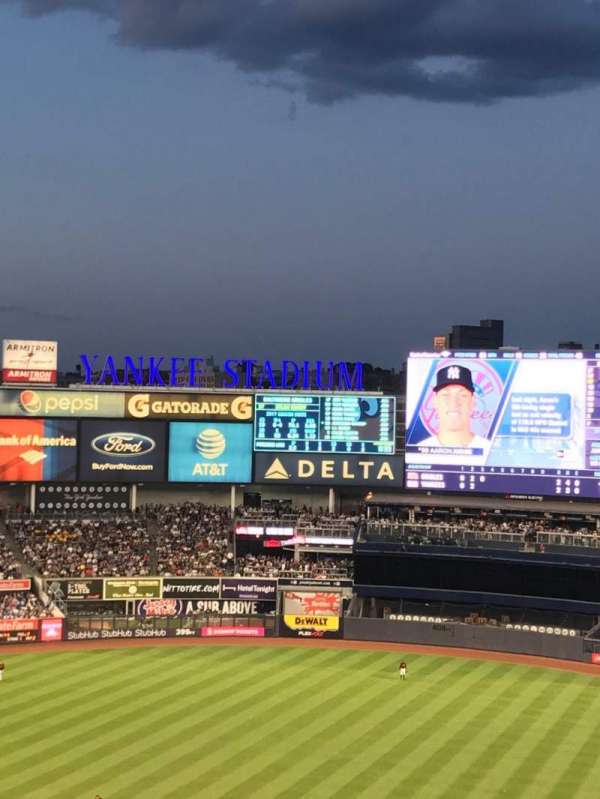 Yankee Stadium, section: 318, row: 8W, seat: 3
