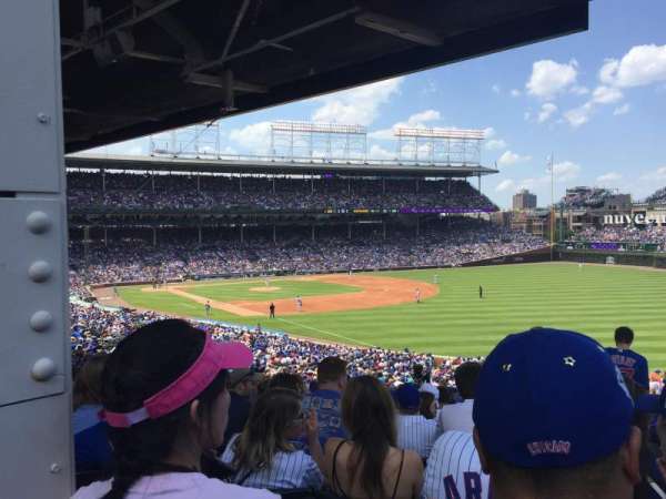 Wrigley Field, section: 231, row: 21, seat: 16