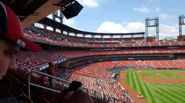 Busch Stadium, section: 230, row: 10, seat: 6