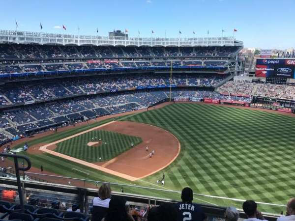 Yankee Stadium, section: 412, row: 5, seat: 14