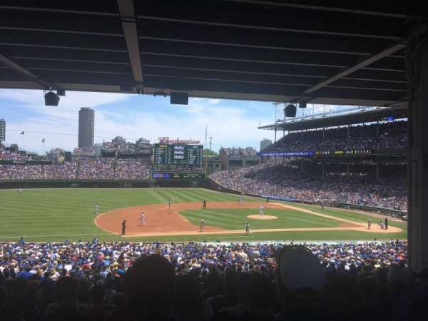 Wrigley Field, section: 210, row: 14, seat: 8