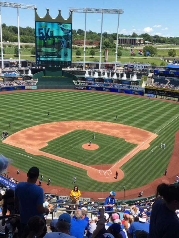 Kauffman Stadium, section: 419, row: KK, seat: 2