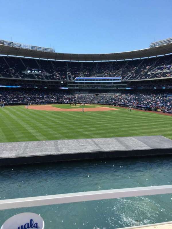 Kauffman Stadium, section: 201, row: A, seat: 31