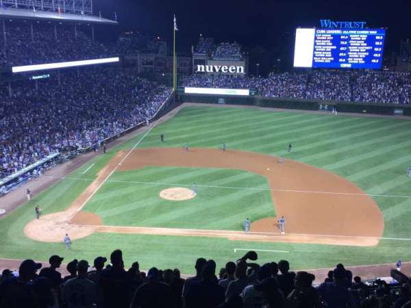Wrigley Field, section: 424R, row: 4, seat: 1