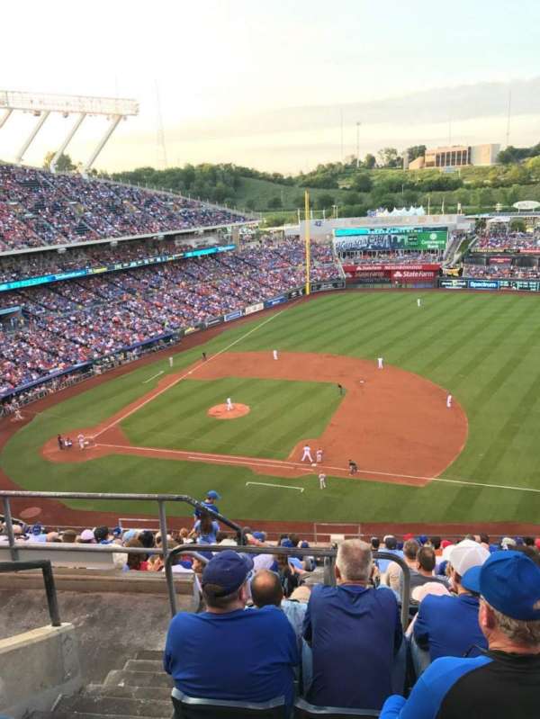 Kauffman Stadium, section: 431, row: T, seat: 3