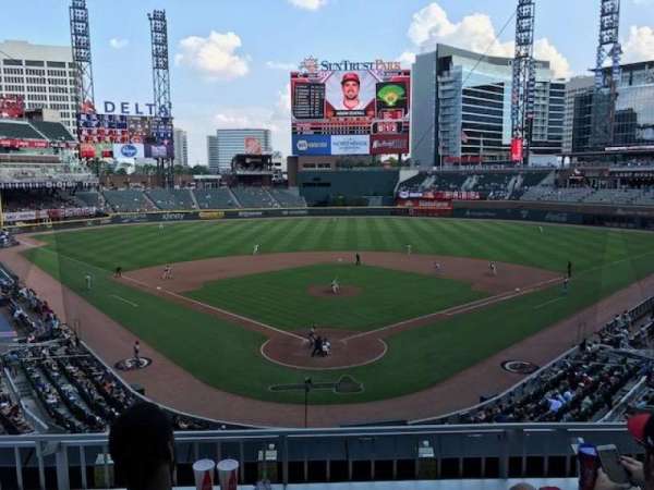 Truist Park, section: 226, row: 3, seat: 8
