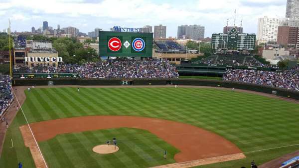 Wrigley Field, section: 421R, row: 6, seat: 6