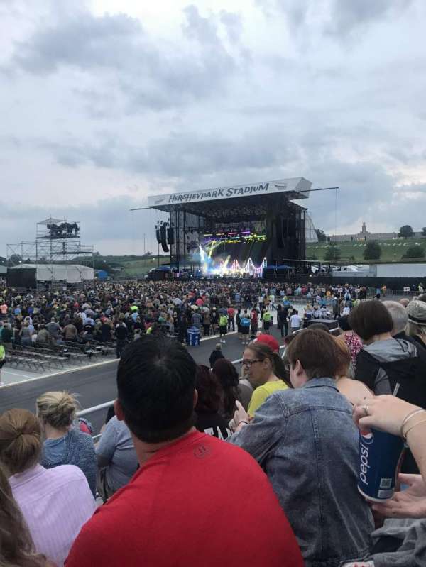 Hershey Park Stadium, section: 28, row: DD, seat: 23